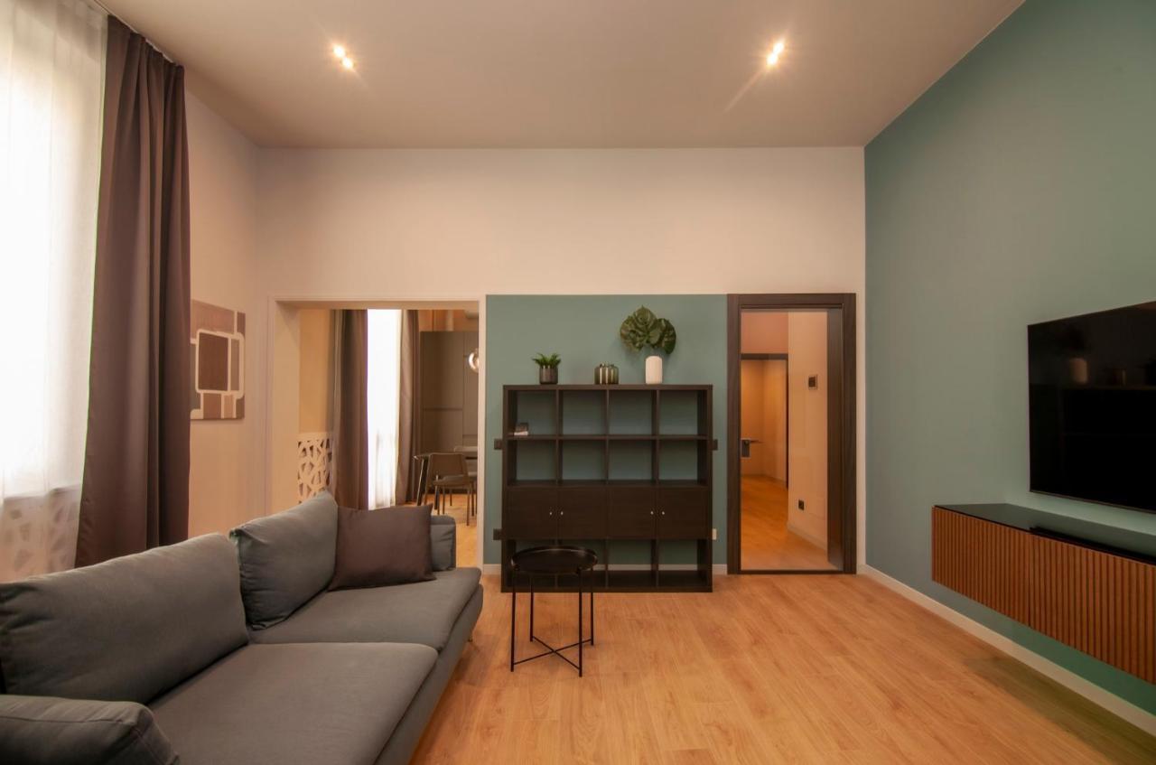Borghetto First Apartment เปียเชนซา ภายนอก รูปภาพ