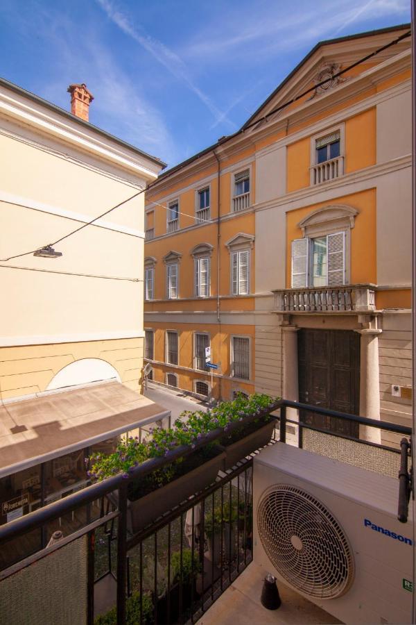 Borghetto First Apartment เปียเชนซา ภายนอก รูปภาพ